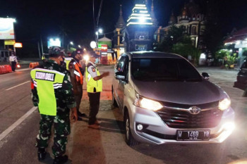 Polda Jatim siagakan 20.000 personel sekat perbatasan selama PPKM darurat