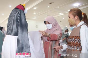 Dekranasda: Tenun budaya NTB harus mengikuti tren fesyen kekinian