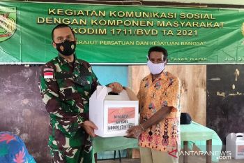 Kodim Boven Digoel bantu sembako warga di Kampung Mawan