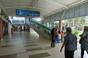 Saat PPKM darurat Bandara SSK II Pekanbaru sepi