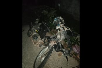 Dua pengendara sepeda motor tewas tabrakan di Pringgarata