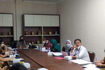 Panas! rapat komisi IV DPRD-Dinsos bahas dana duka