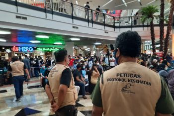 Kalla Inti Perkasa gelar vaksinasi massal di Mal Nipah dan Mari