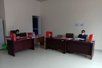 Pemkab Minahasa Tenggara batasi kehadiran ASN dan THL di kantor