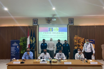 Kemenkumham ancam deportasi WNA langgar PPKM Darurat