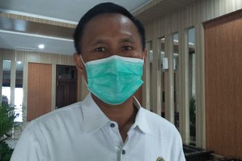Pemkot membatasi aktivitas warga Mataram sampai pukul 21.00 Wita