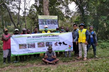 PT BCA kampayekan pelestarian lingkungan di kampung Selil Merauke