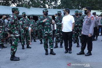 Panglima TNI mengingatkan masyarakat kurangi mobilitas tekan COVID-19