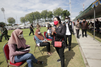Ketua DPR Puan Maharani berikan 30 ribu dosis vaksin COVID-19 untuk warga Jatim