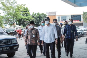 Wali Kota meninjau kesiapan RSUD Mataram atasi peningkatan COVID-19