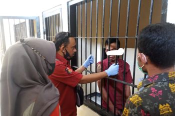 Diduga gangguan jiwa, pria di Alas bacok seorang kakek