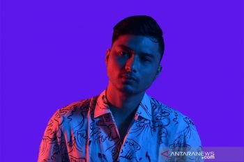 Rilis "Would You", lagu Elian langsung masuk Spotify Asia