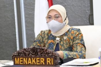 Menaker Ida Fauziyah minta pekerja komorbid dan ibu hamil WFH saat PPKM darurat