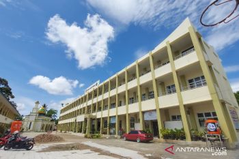 Rumah Sakit di Bukittinggi penuh, SMP 5  jadi tempat perawatan pasien COVID-19