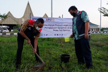 Peringati Hari Populasi Dunia, HK tanam 500 pohon di Rest Area 208A