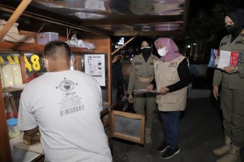 Bupati Sleman minta petugas tindak tegas oknum pelaku usaha langgar PPKM