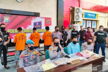 Seorang pria tewas dibunuh tetangganya hanya karena persoalan jagung