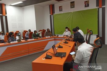 Pemkab Kulon Progo akan kerja keras menurunkan mobilitas masyarakat