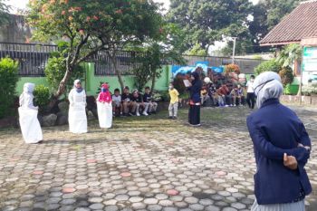 Yuk, tingkatkan kecerdasan anak dengan permainan