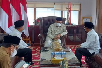 Ikhtiar batin perangi COVID-19, Kemenag Sumbar bakal gelar Program Pray From Home