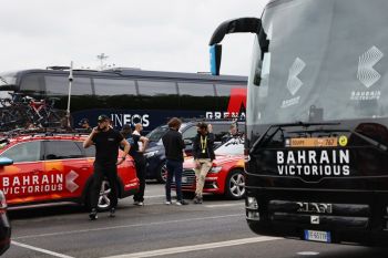 Tim balap sepeda Tour de France Bahrain Victorious diselidiki karena doping