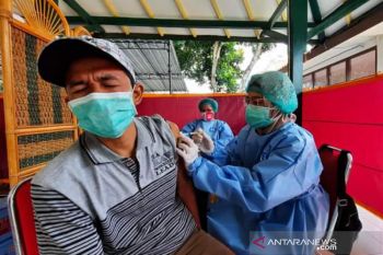 Pemkab mengajak masyarakat Bantul sukarela mengikuti vaksinasi COVID-19