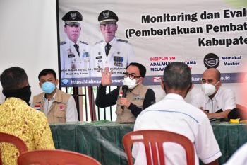 Bupati Waykanan pimpin rakor evaluasi pelaksanaan PPKM mikro