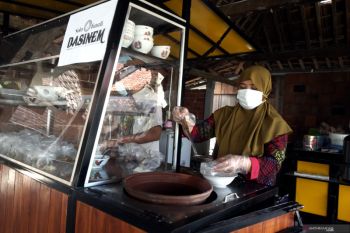 Wali Kota Yogyakarta meminta lurah pantau pasien isolasi di rumah