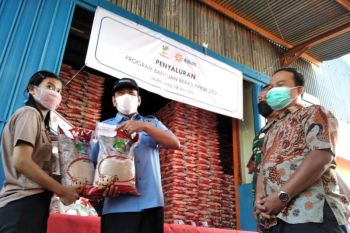 Bulog Divre Sumsel-Babel alokasikan 4.300 ton beras bantu masyarakat selama PPKM