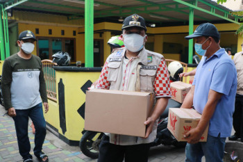 Warga yang  isolasi mandiri  lapor RT/RW untuk dapatkan bantuan