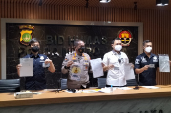 Polisi ungkap penjualan surat vaksin dan tes "PCR" palsu