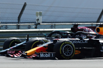 Bos Red Bull marah, sebut Hamilton membahayakan nyawa Verstappen