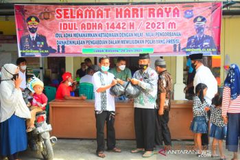 Lima ekor sapi dipotong dan dikurbankan Polres Agam di Idul Adha