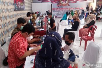 Polres Agam vaksinasi massal 190 orang