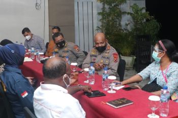 Kapolda pimpin rapat koordinasi penanganan pandemi COVID-19 Papua