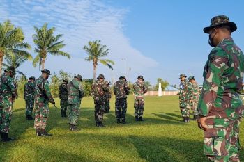 Prajurit pangkalan TNI AU Sri Mulyono Herlambang gelar latihan pertahanan