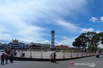 PPKM diperpanjang, ini tanggapan warga di Bukittinggi