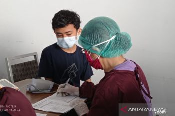 Pemkot Makassar dan PHRI gelar vaksinasi COVID-19 khusus anak