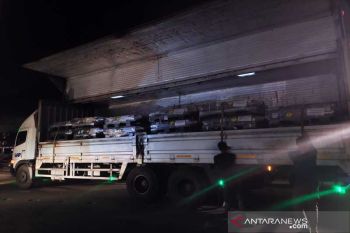 Pemkot Surakarta peroleh 200 tabung oksigen bantuan dari Singapura