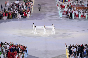 TV Korsel minta maaf  atas  "info negara" saat defile atlet Olimpiade Tokyo