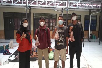 Hima Kobar Palangka Raya perkuat kebersamaan dengan berbagi
