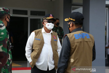 Ketua Satgas COVID-19 minta masyarakat terapkan prokes untuk tekan kenaikan