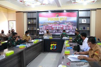 Kapolda NTT ingatkan aparat  tidak arogansi saat penyekatan