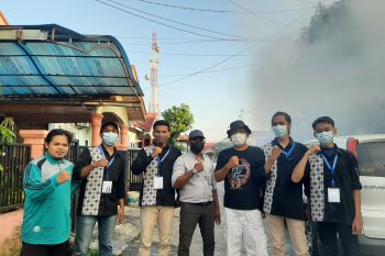 Pengabdian masyarakat, Tim Kukerta UR lakukan fogging di Kelurahan Delima Pekanbaru