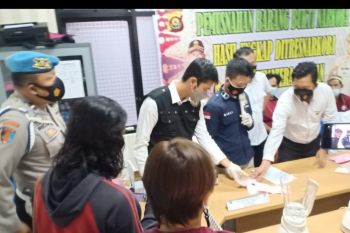 Polda Sumatera Selatan musnahkan ratusan gram sabu milik bandar narkoba