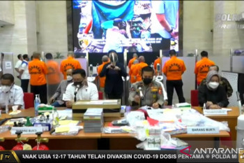 Polri edarkan obat terapi COVID-19 yang disita dari pelaku