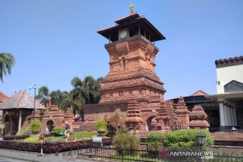 Bupati Kudus: Pembukaan objek wisata tunggu level 3  COVID-19