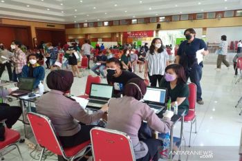 1.330 warga Solo jadi sasaran vaksinasi oleh Polresta Surakarta