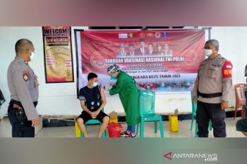 Ratusan vaksinator di Mitra terima insentif, Nakes lainnya menyusul
