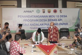 Bupati Pelalawan apresiasi RAPP libatkan Desa cegah karhutla